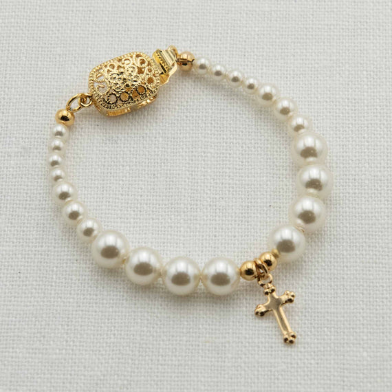 Cream Luster Pearl Bracelet with Gold Cross