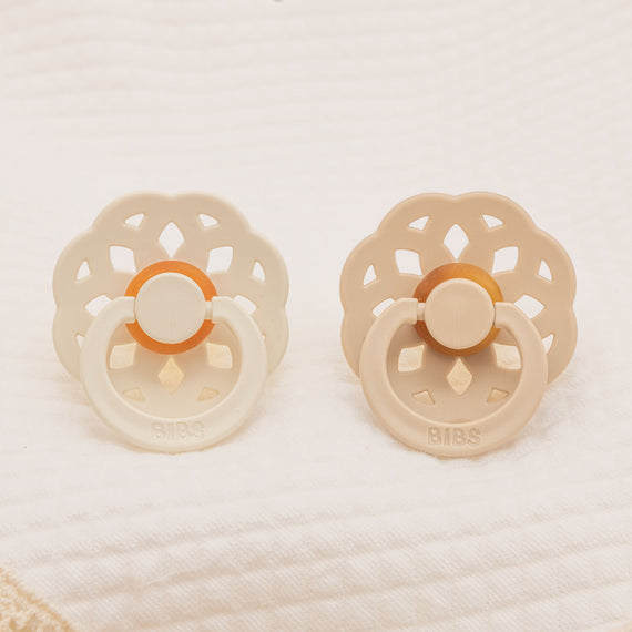 Chloe Pacifier Set | Ivory & Vanilla